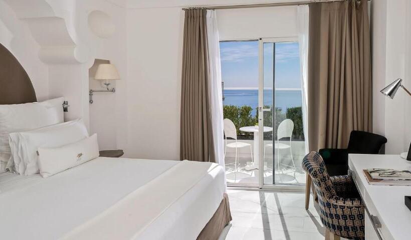 Номер Deluxe Вид на Море Боковой, Villa Franca