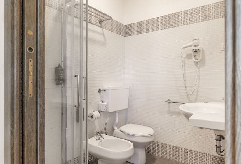 Четырехместный Номер Стандарт, B&b Hotel Chioggia Airone
