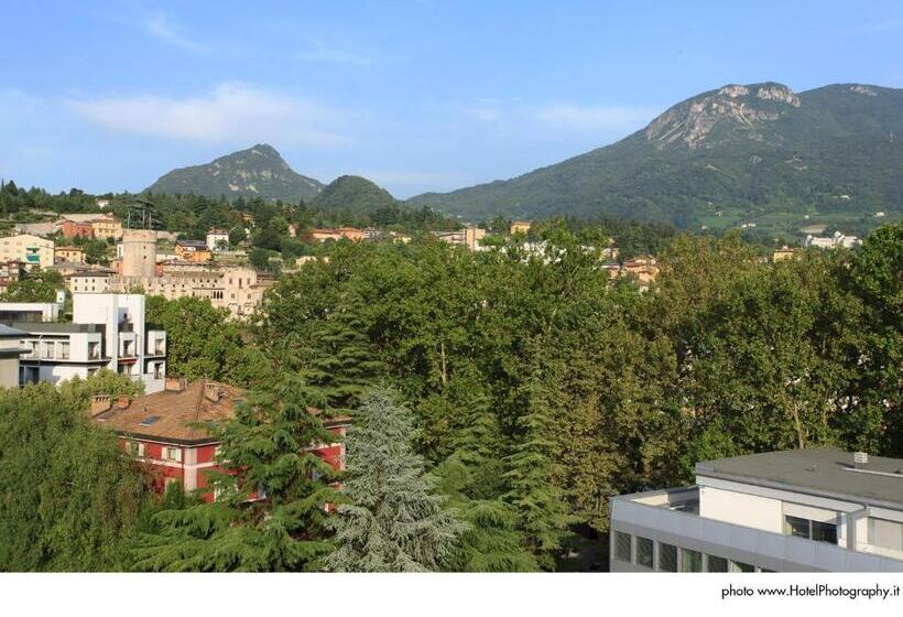 اتاق لوکس یک تخته, Grand Hotel Trento