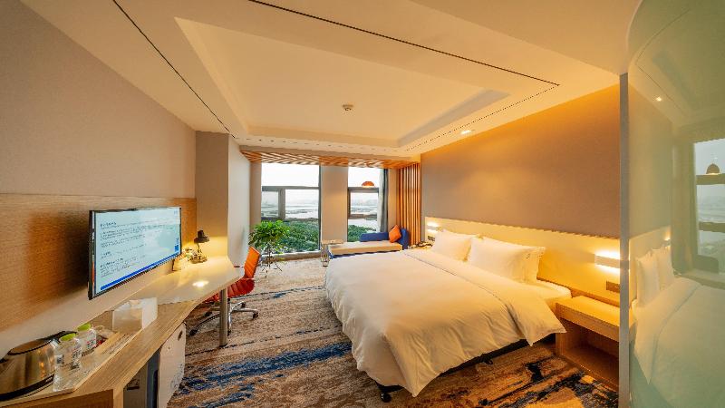 Superior room with lake view, Olivi Hotel & Natural Spa