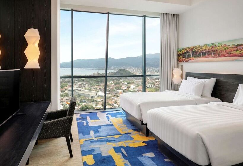 Номер Superior Вид на Море, Novotel Lampung