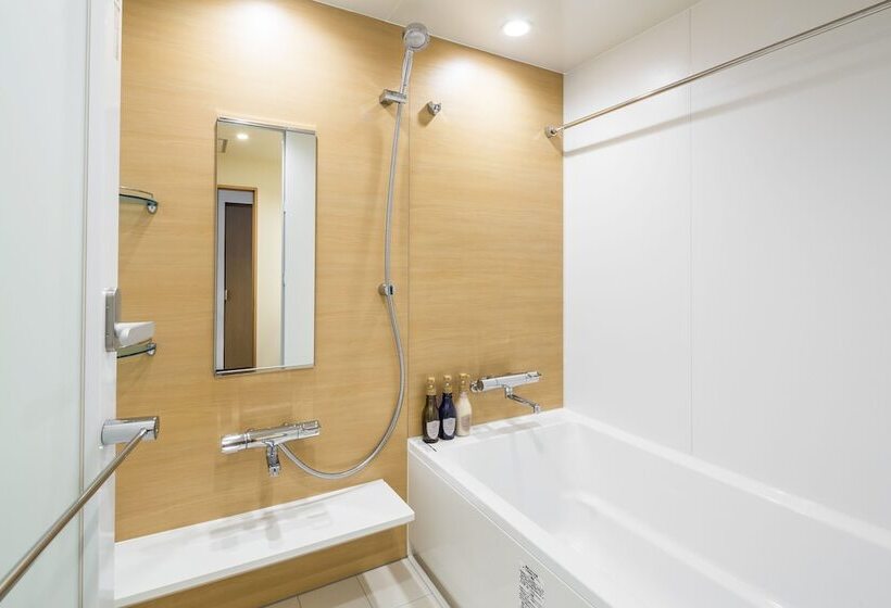 Четырехместный Номер Deluxe, Art Hotel Ishigakijima