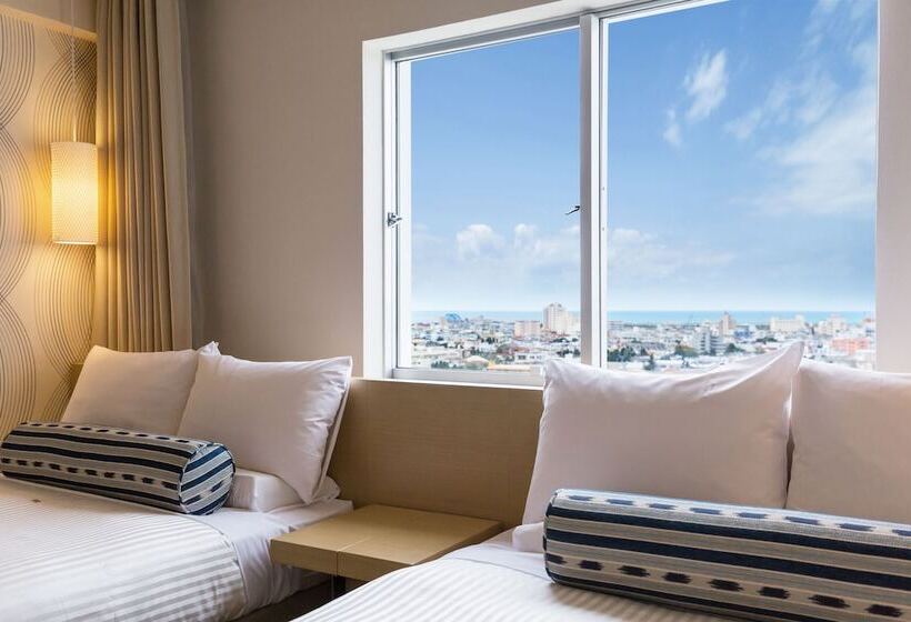 Трехместный Superior Вид на Море, Art Hotel Ishigakijima