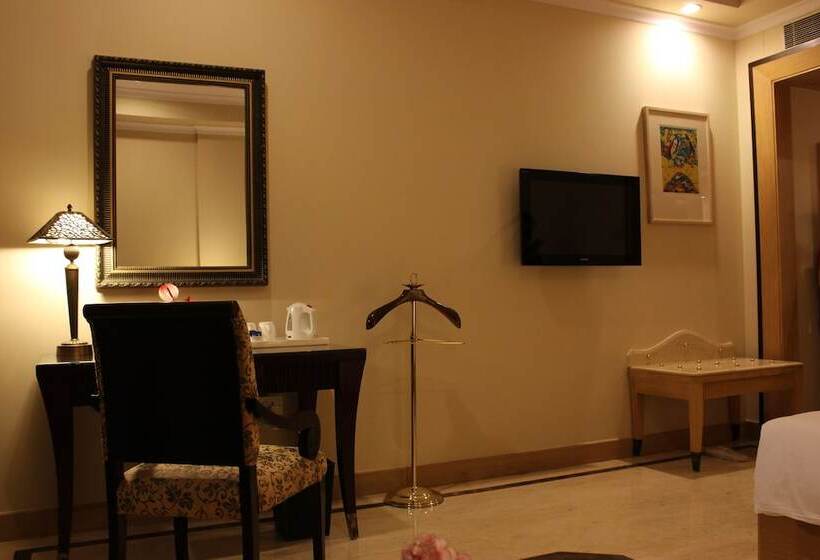 豪华房间, The Hans, New Delhi