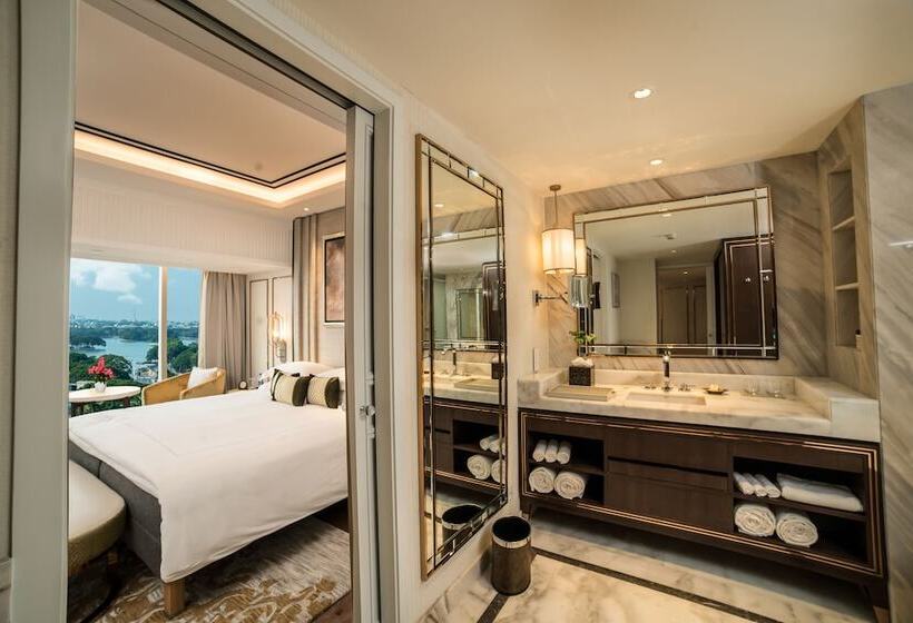 اتاق لوکس با چشم‌انداز شهر, Taj Mg Road Bengaluru