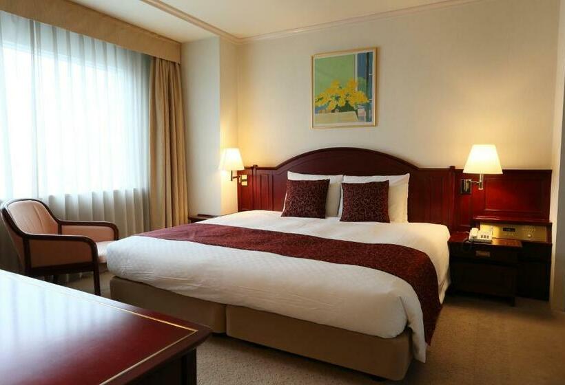Полулюкс, Loisir Hotel Toyohashi