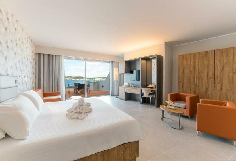سوییت با چشم‌انداز دریا, Doubletree by Hilton Malta