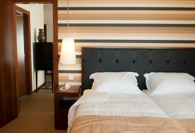 Семейный Номер, Grande Hotel De Luso
