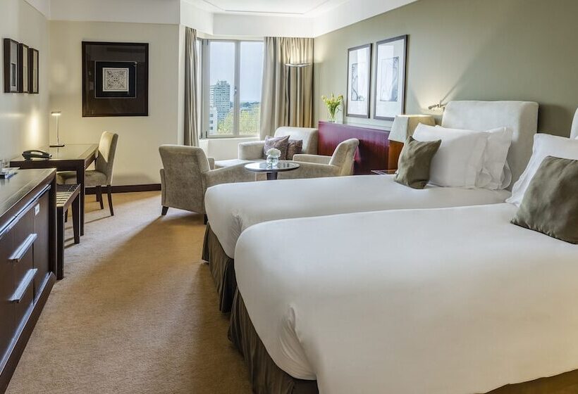 اتاق استاندارد با چشم‌انداز شهر, Crowne Plaza Porto, An Ihg