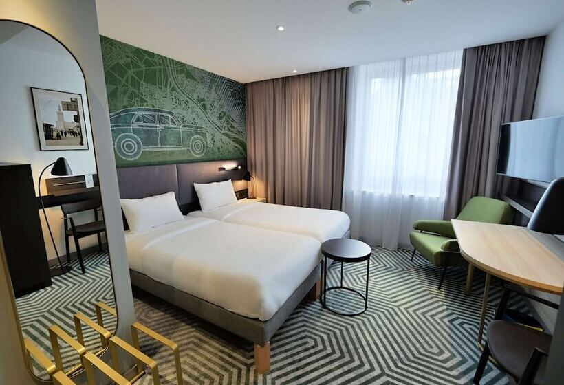Классический Номер, Mercure Warszawa Grand