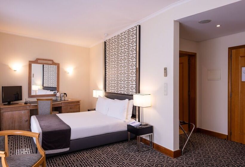 Quarto Triplo Standart, Mundial