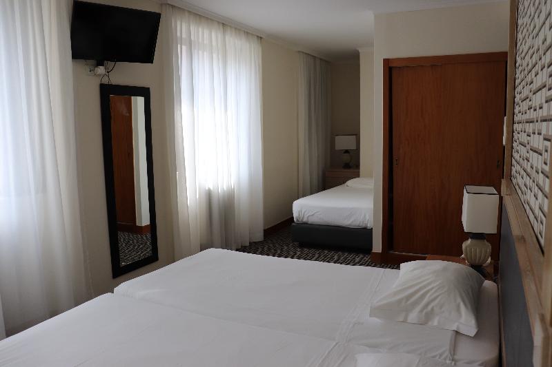 Quarto Triplo Standart, Mundial