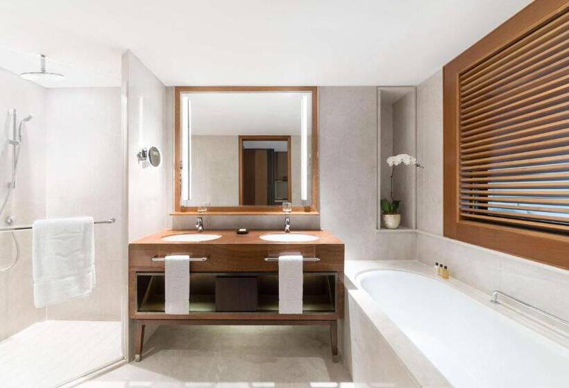 اتاق لوکس, Shangri La Singapore