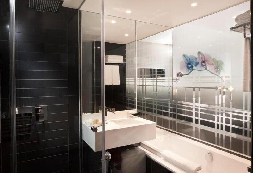 Номер Стандарт, The Maslow Hotel, Sandton