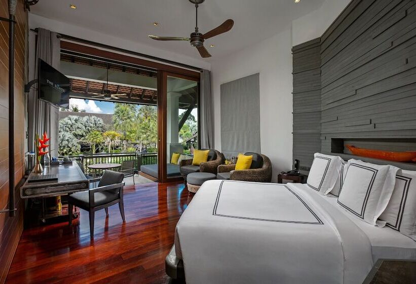 Люкс, The Slate Phuket