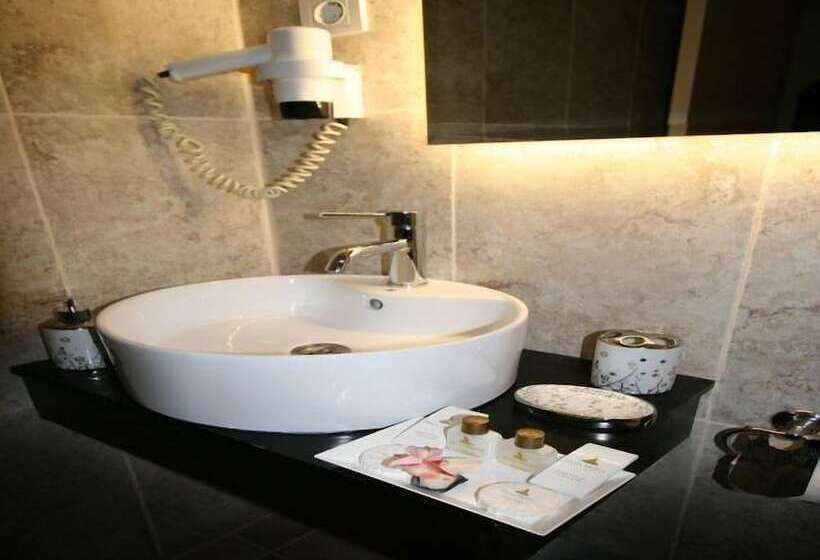 اتاق استاندارد سه نفره, Maya Hotel Istanbul