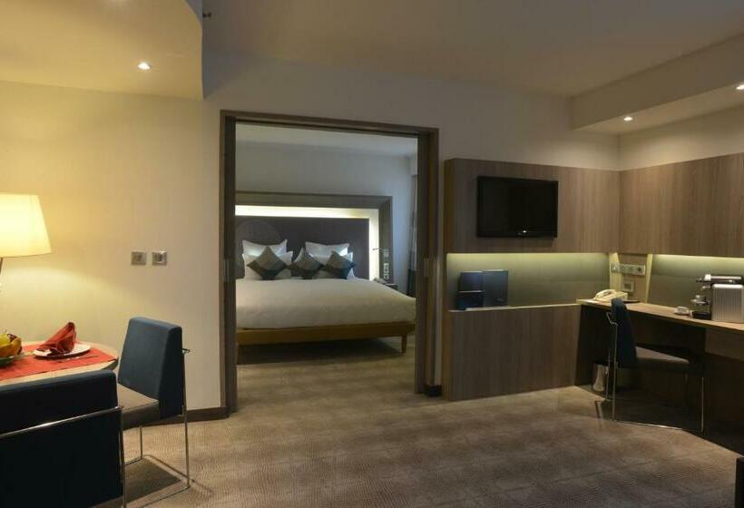 수피리어 스위트, Novotel Cairo Airport