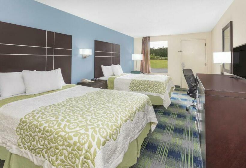 Номер Deluxe, Days Inn By Wyndham Newberry South Carolina