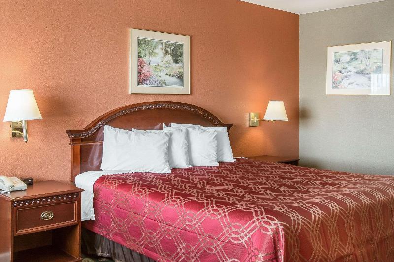 Стандартный Номер Кровать Кинг, Econo Lodge