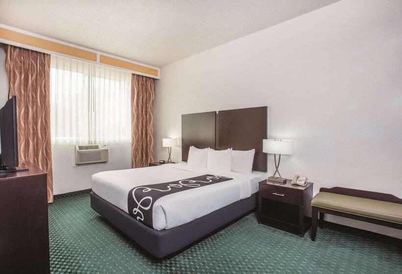 Suite Deluxe, La Quinta Inn By Wyndham Berkeley