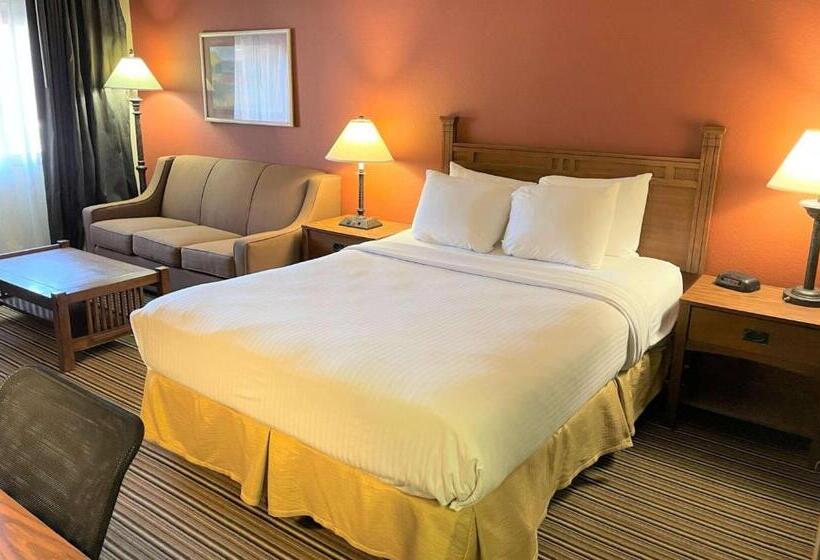 套房, Crossroads Hotel And Event Center