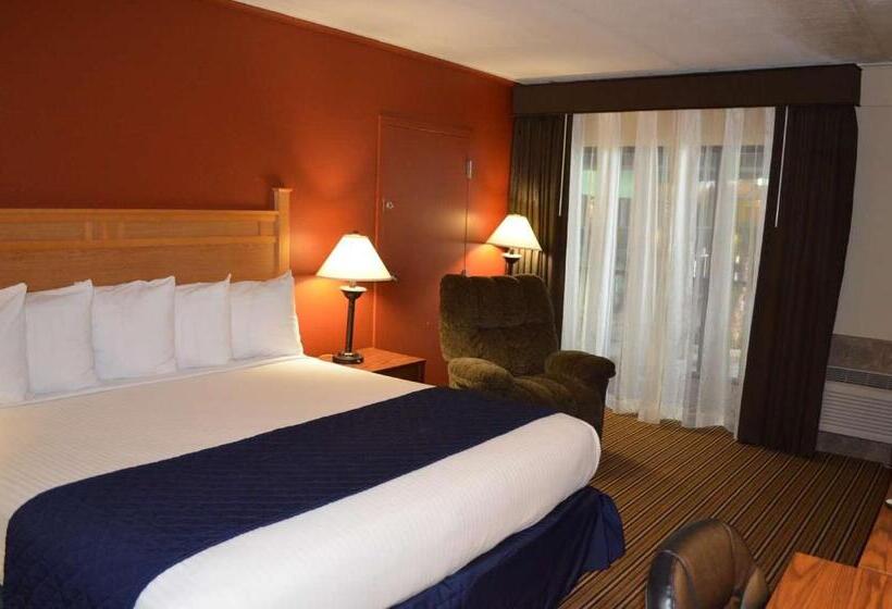 带大床的标准间, Crossroads Hotel And Event Center