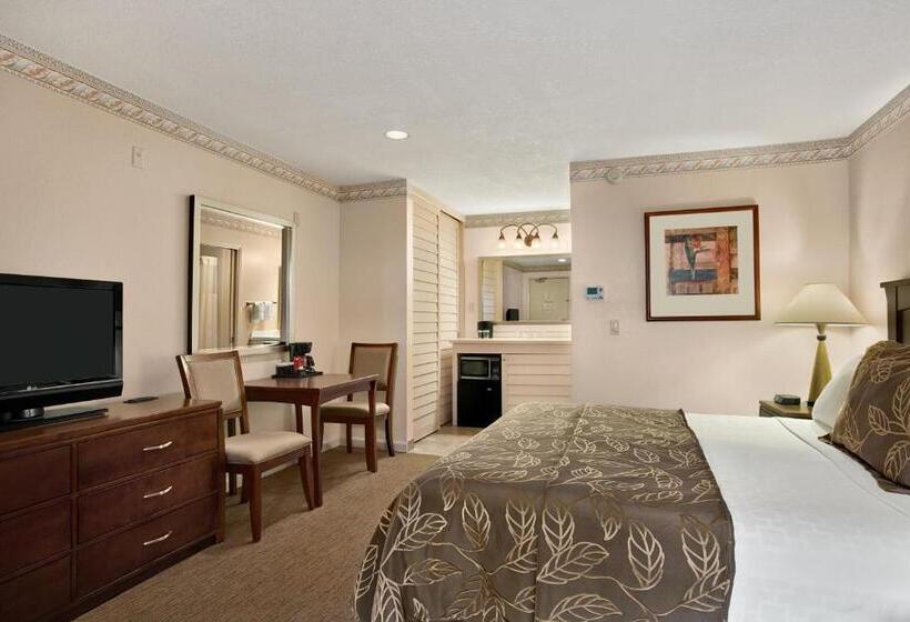 غرفة قياسية سرير كينج لذوى الإحتياجات الخاصة, Days Inn By Wyndham San Diego Hotel Circle