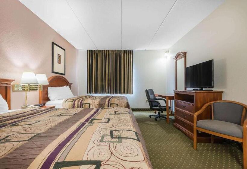 Номер Стандарт, Quality Inn & Suites Binghamton Vestal