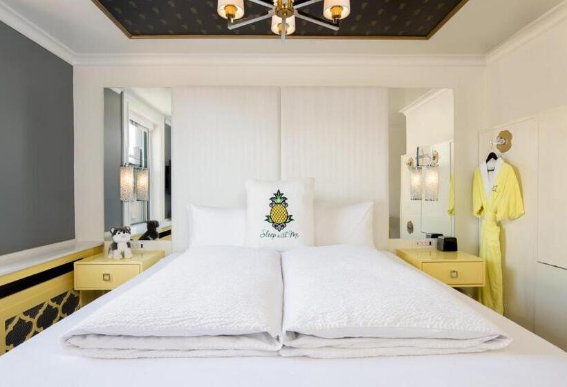 스탠다드 룸 킹사이즈 침대, Staypineapple, A Delightful Hotel, South End
