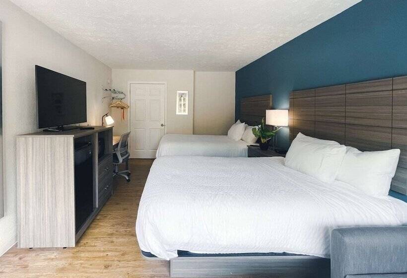 Номер Стандарт 2 Двуспальные Кровати, Ramada By Wyndham Lumberton