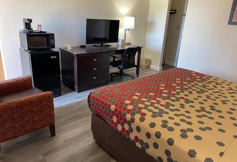 Стандартный Номер Кровать Кинг, Econo Lodge   Perry National Fair Ground Area