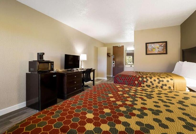 Номер Стандарт, Econo Lodge   Perry National Fair Ground Area