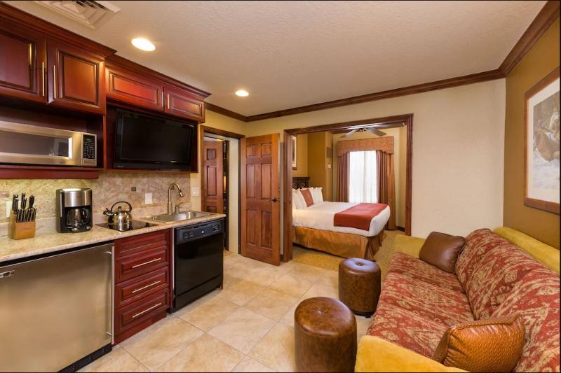 חדר סטנדרט עם מיטת קינג, Doubletree By Hilton Tulsa Downtown