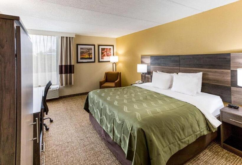 适合残疾人士使用的高档房间, Quality Inn & Suites