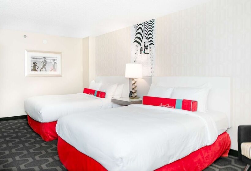 Номер Стандарт 2 Двуспальные Кровати, The Curtis Denver  A Doubletree By Hilton