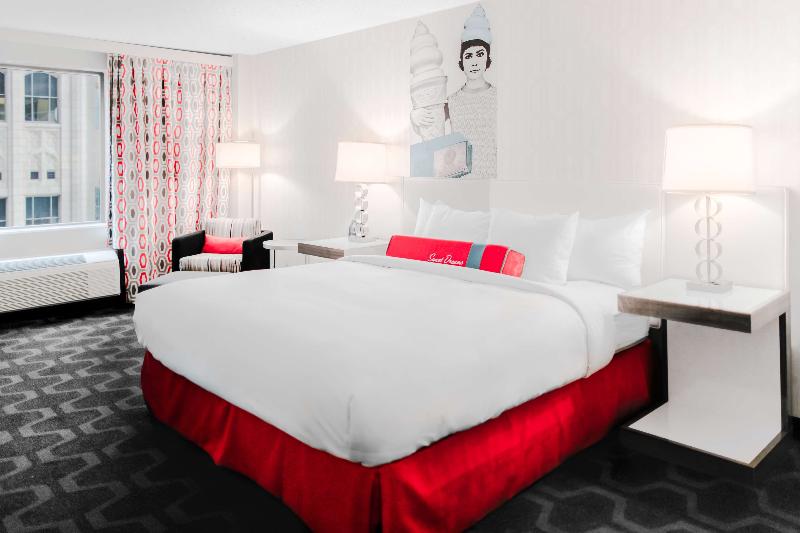 Стандартный Номер Кровать Кинг, The Curtis Denver  A Doubletree By Hilton