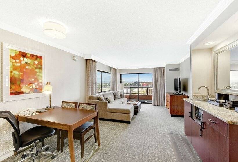 Номер Стандарт 2 Двуспальные Кровати, Embassy Suites By Hilton Anaheim Orange