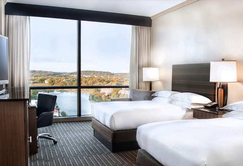 Номер Стандарт 2 Двуспальные Кровати, Hilton Charlotte University Place