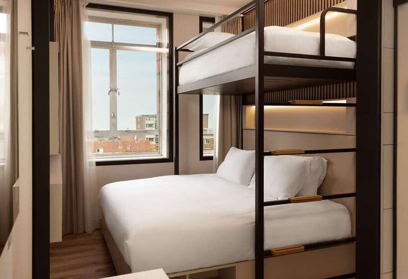 Номер Executive Кровать Кинг, Hilton Charlotte University Place
