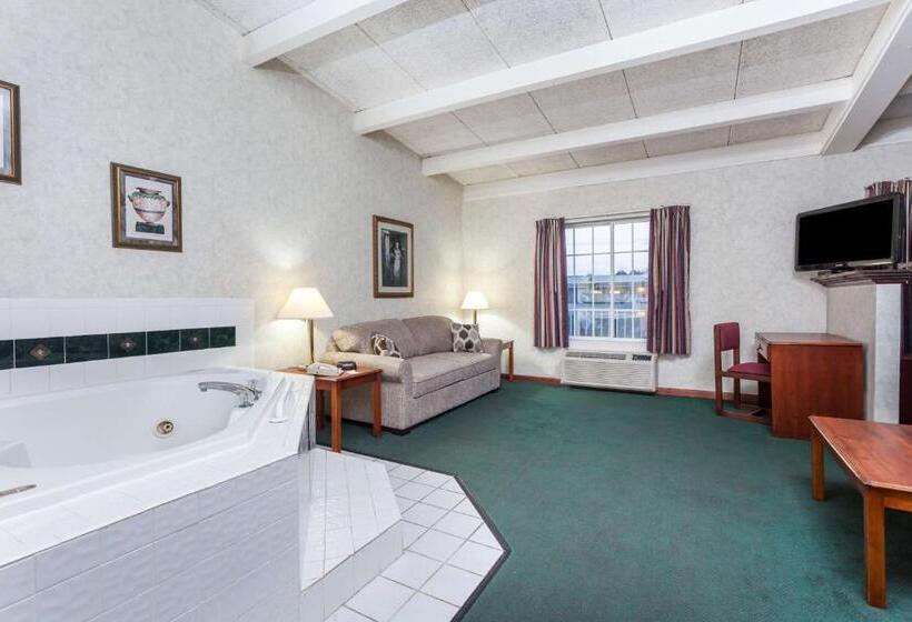 Monolocale Deluxe, Days Inn & Suites By Wyndham Lexington