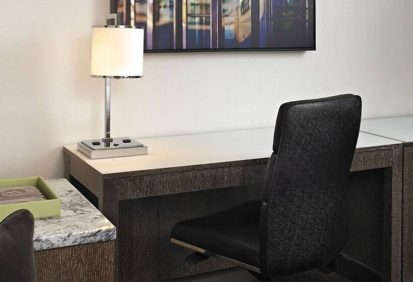 Номер Executive, Intercontinental Chicago Magnificent Mile, An Ihg