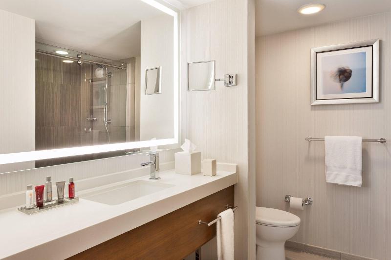 デラックスルーム, Fort Lauderdale Marriott Harbor Beach Resort & Spa