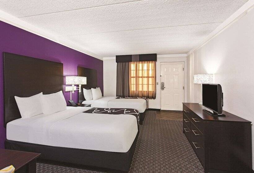 Номер Стандарт 2 Двуспальные Кровати, La Quinta Inn By Wyndham Fresno Yosemite