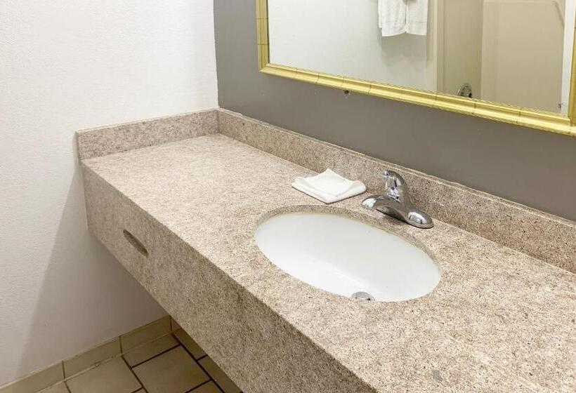 Стандартный Номер Кровать Кинг, Lakeview Inn