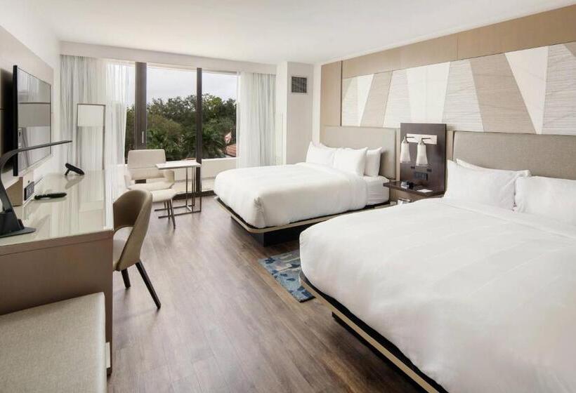 חדר קלאב עם מיטת קינג, Palm Beach Gardens Marriott