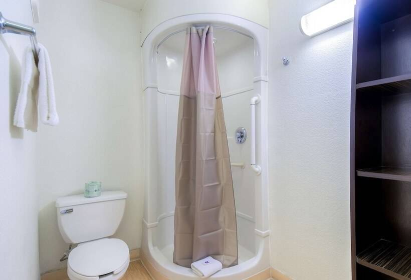 Номер Стандарт 2 Двуспальные Кровати, Motel 6 Las Vegas, Nv   Tropicana