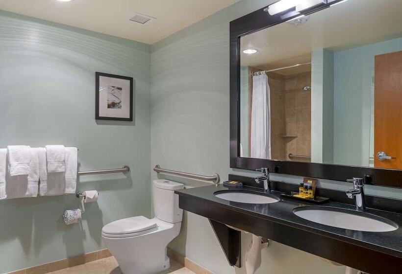 Номер Deluxe Адаптированный для Инвалидов, Best Western Plus Hood River Inn