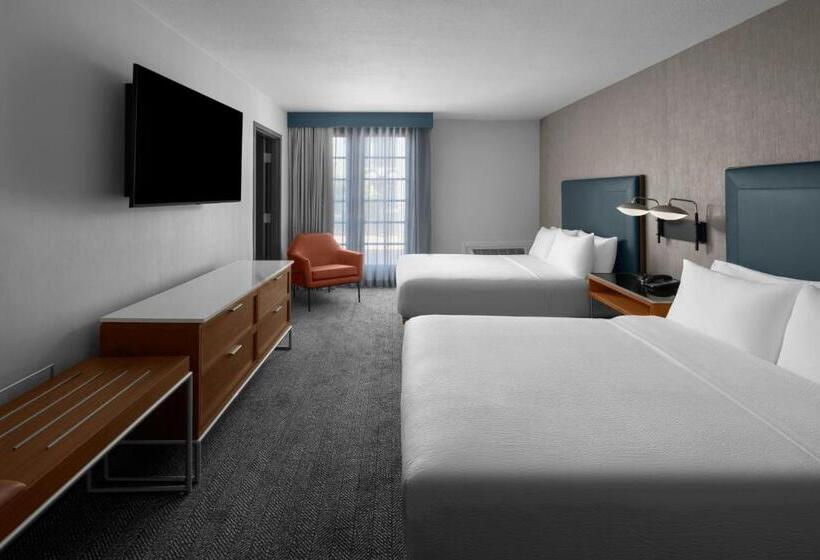 残疾人使用的带特大床的标准间, Courtyard San Jose Airport