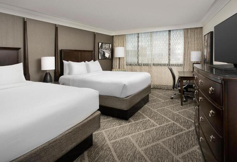 장애인을 위한 스탠다드 룸, Crowne Plaza Hotel Portland Downtown Convention Center, An Ihg