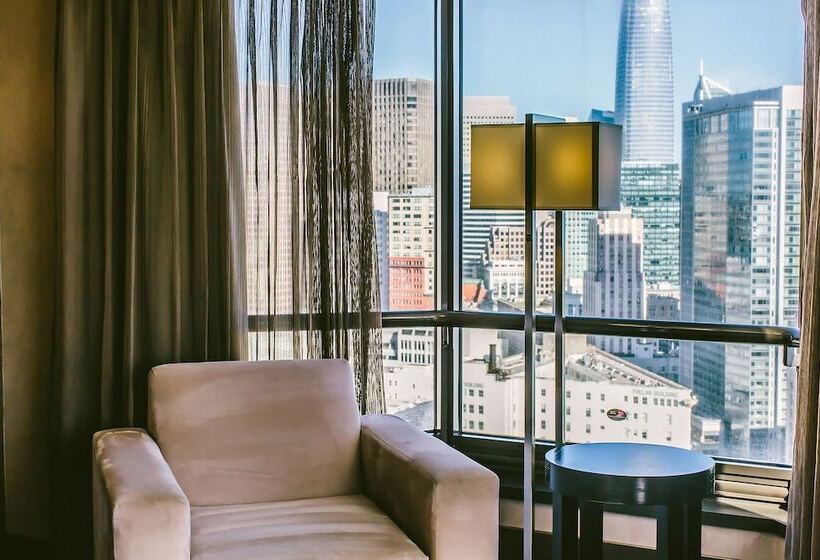 חדר דלוקס מותאם לאנשים עם מוגבלויות, Parc 55 San Franciscoa Hilton